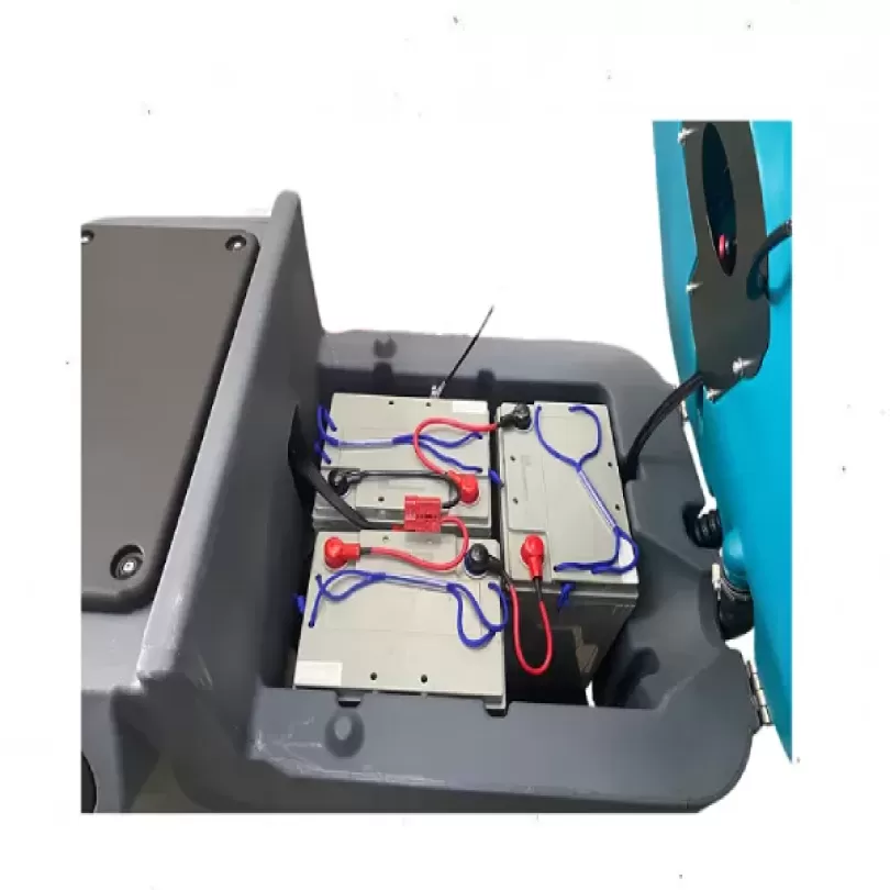 Máy chà sàn liên hợp ngồi lái hoạt động bằng ắc quy Koisu